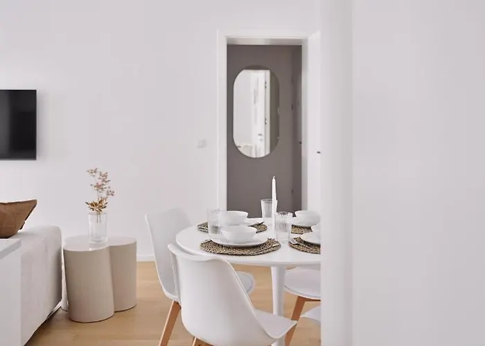 Апартаменти Stylish & Modern - Private Garden Відень